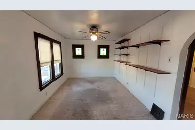 6906 Leedale Drive, Velda Village Hills, MO 63121 - Photo 6