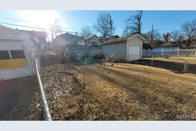 6906 Leedale Drive, Velda Village Hills, MO 63121 - Photo 14