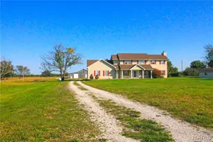 11 Edgar Ln, Wright City, MO 63390 - Photo 2