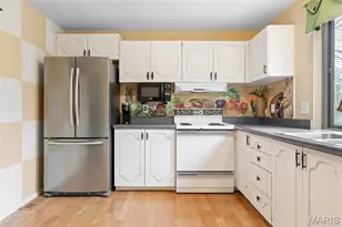 1559 Beacon Woods Ct, Manchester, MO 63021 - Photo 12