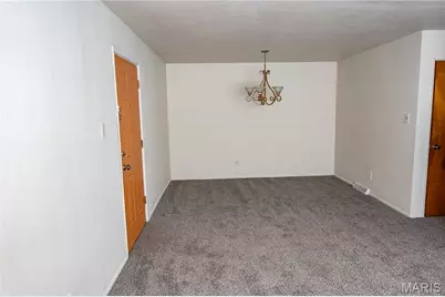 8331 Duryea Avenue, Jennings, MO 63136 - Photo 8