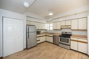 5501 Waterman Blvd, Saint Louis, MO 63112 - Photo 12