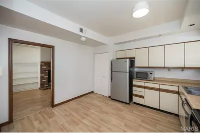 5501 Waterman Boulevard #B, Saint Louis, MO 63112 - Photo 10