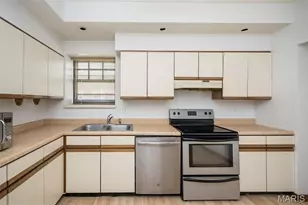 5501 Waterman Blvd, Saint Louis, MO 63112 - Photo 8