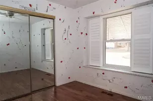 2111 Chatport Rd, Oakville, MO 63129 - Photo 6