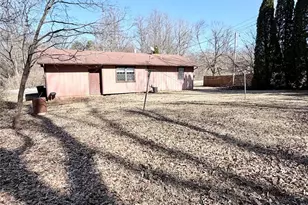 708 Yale St, Farmington, MO 63640 - Photo 8