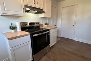 390 Hwy Dr, Saint Clair, MO 63077 - Photo 6