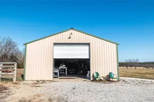 37595 Westgate Rd, Plato, MO 65552 - Photo 82
