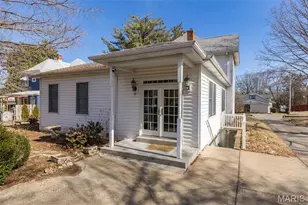 373 S 4th St, Saint Genevieve, MO 63670 - Photo 2