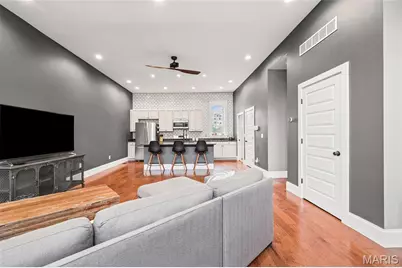 4418 Connecticut Street, Saint Louis, MO 63116 - Photo 8