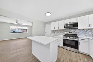 1585 Pepperhill Dr, Florissant, MO 63033 - Photo 6