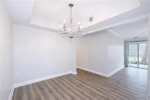 5107 Hollow Wood Ct, Saint Louis, MO 63128 - Photo 8