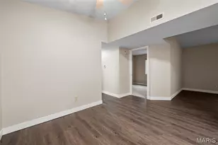 17065 Sandalwood Creek Dr, Wildwood, MO 63038 - Photo 6