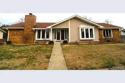 736 Henry Avenue, Ballwin, MO 63011 - Photo 1