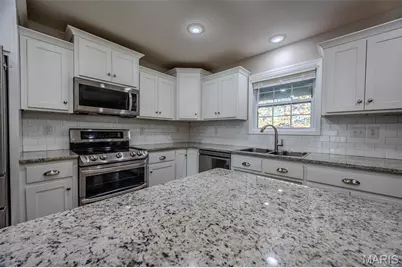 1520 Fairfield Drive, Lebanon, MO 65536 - Photo 12