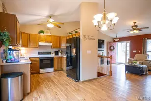 2206 Martina Dr, Washington, MO 63090 - Photo 4