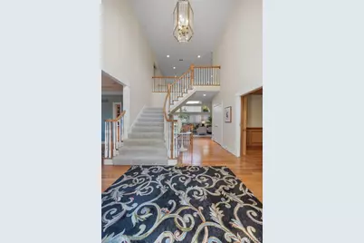 17702 Horse Creek Court, Chesterfield, MO 63005 - Photo 10