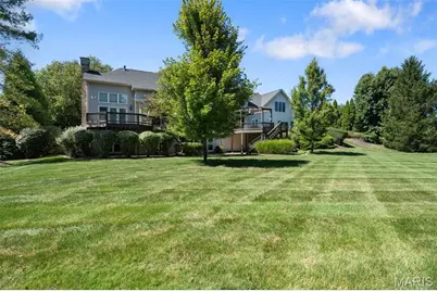 17702 Horse Creek Court, Chesterfield, MO 63005 - Photo 6