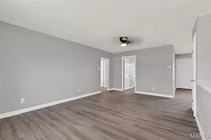 12887 Fox Haven Dr, Florissant, MO 63033 - Photo 8