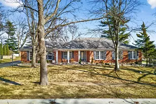 416 Caprice Gardens Ct, Ballwin, MO 63011 - Photo 1