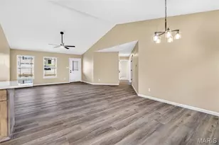 830 Stone Gate Dr, De Soto, MO 63020 - Photo 6