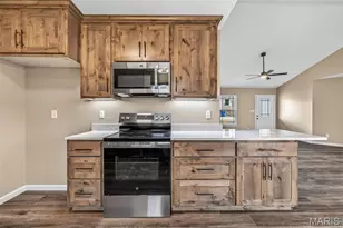 830 Stone Gate Dr, De Soto, MO 63020 - Photo 18