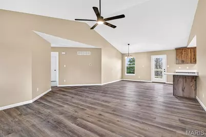 830 Stone Gate Drive, De Soto, MO 63020 - Photo 10