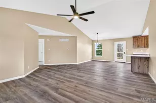 830 Stone Gate Dr, De Soto, MO 63020 - Photo 10