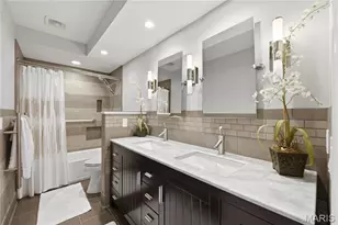 12142 Royal Valley Dr, Creve Coeur, MO 63141 - Photo 22