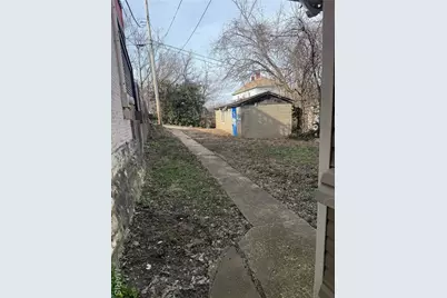 104 E 2nd Street, De Soto, MO 63020 - Photo 4