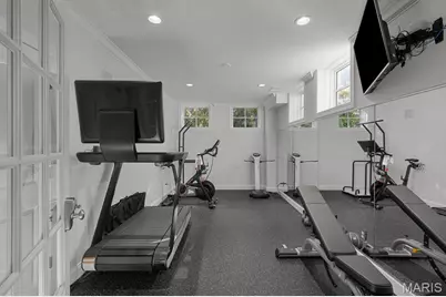 12 Ladue Manor, Ladue, MO 63124 - Photo 56