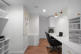 12 Ladue Manor, Ladue, MO 63124 - Photo 58