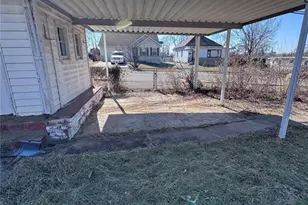 1200 Gruner Pl, Pagedale, MO 63133 - Photo 6