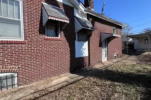 1200 Gruner Pl, Pagedale, MO 63133 - Photo 8