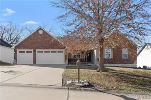 221 Osage Ave, Troy, MO 63379 - Photo 1