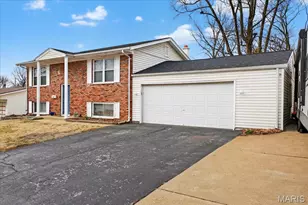 1561 Ville Martha Ln, Hazelwood, MO 63042 - Photo 28