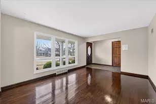 12055 Charwick Dr, Unincorporated, MO 63128 - Photo 6