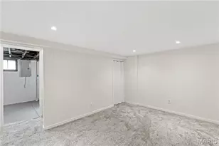 9406 Bataan Dr, Woodson Terrace, MO 63134 - Photo 20