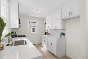 9406 Bataan Dr, Woodson Terrace, MO 63134 - Photo 10