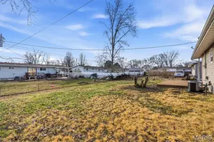 750 Blackbird Dr, Florissant, MO 63031 - Photo 18