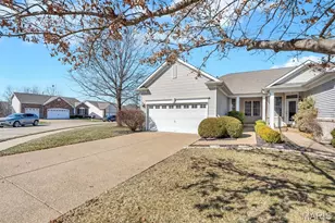 2229 Hawks Landing Dr, Lake Saint Louis, MO 63367 - Photo 2