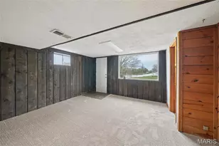 143 Burncoate Dr, Unincorporated, MO 63129 - Photo 20