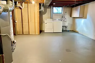 6112 Deerwood Dr, Saint Louis, MO 63123 - Photo 24