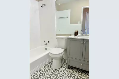 6112 Deerwood Drive, Saint Louis, MO 63123 - Photo 18