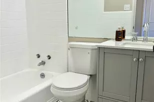 6112 Deerwood Dr, Saint Louis, MO 63123 - Photo 18