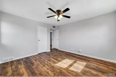 3 Delcrest Court #102, University City, MO 63124 - Photo 30