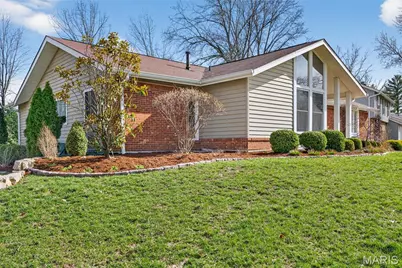 15424 Country Ridge Drive, Chesterfield, MO 63017 - Photo 2