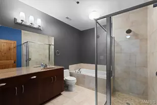 1015 Washington Ave, Saint Louis, MO 63101 - Photo 30