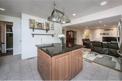 12780 Verwood Drive, Florissant, MO 63033 - Photo 16
