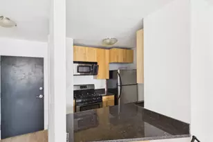 210 N 17th St, Saint Louis, MO 63103 - Photo 6